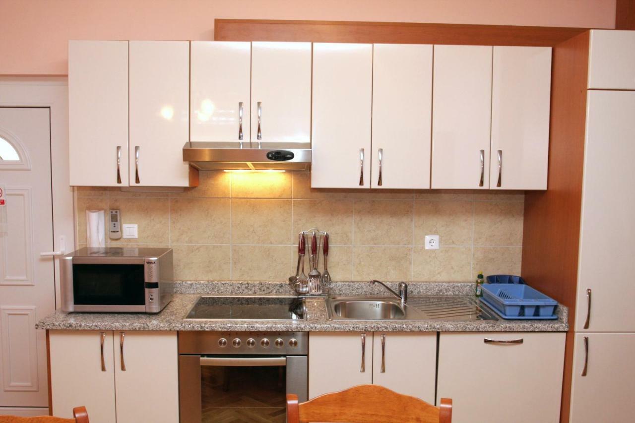 Apartmani Paula Makarska Ngoại thất bức ảnh