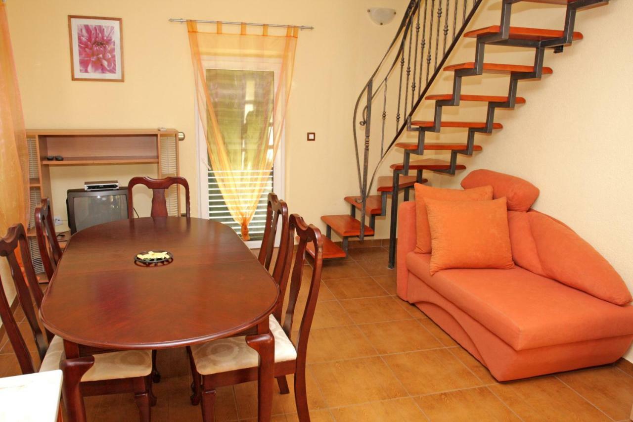 Apartmani Paula Makarska Ngoại thất bức ảnh